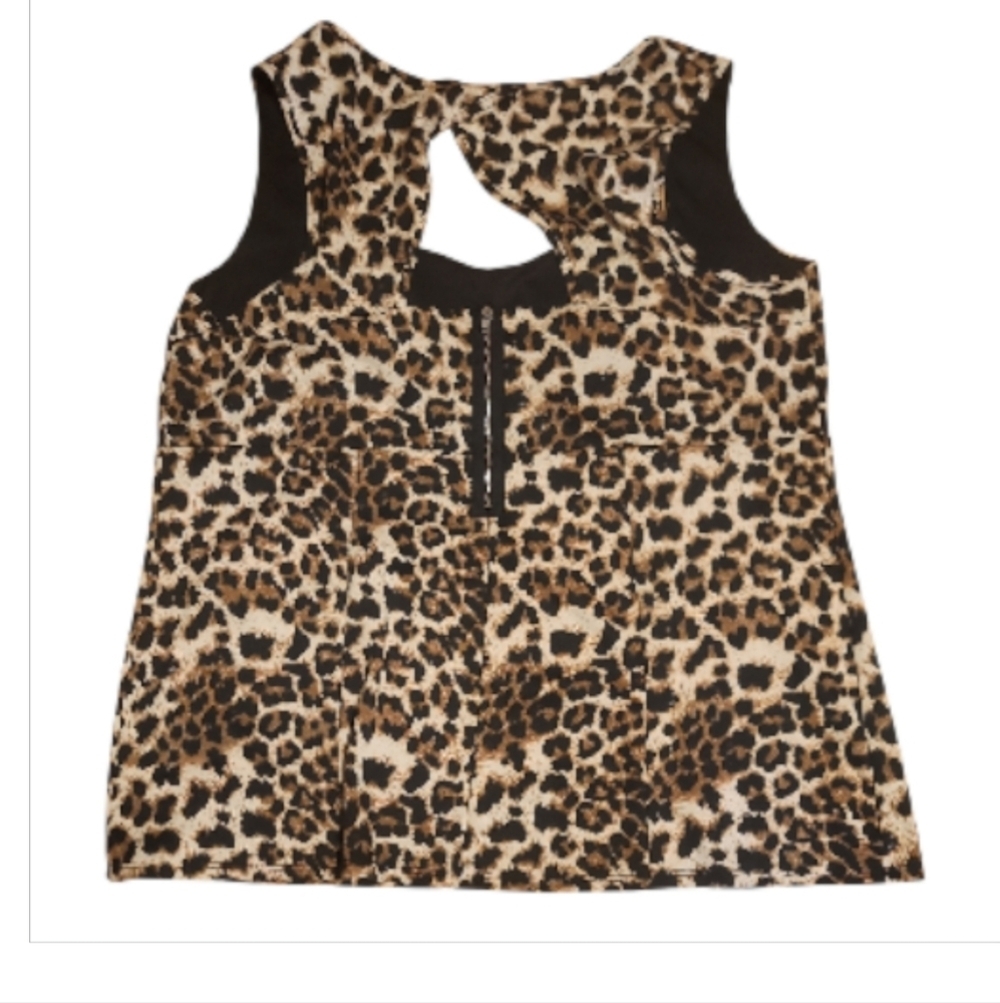 Torrid Leopard Print Tank Top blouse sweetheart cutout shirt 4 26 - Picture 4 of 5